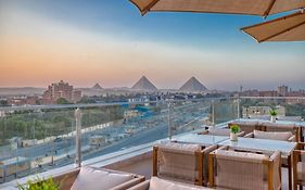 Mazar Pyramids Hotel